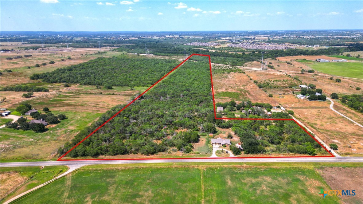 150 Fm 1303 Property Photo 1