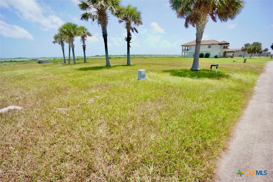L 135 E Burgundy Bay Property Photo 5