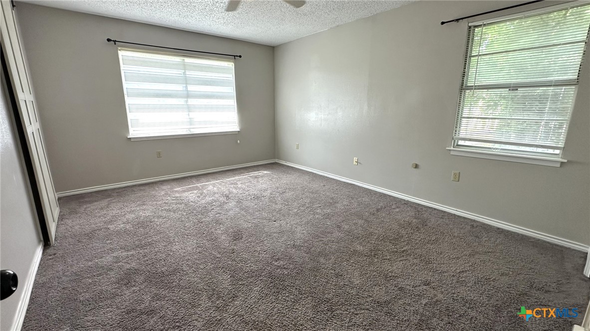 708 Creek Street Property Photo 10