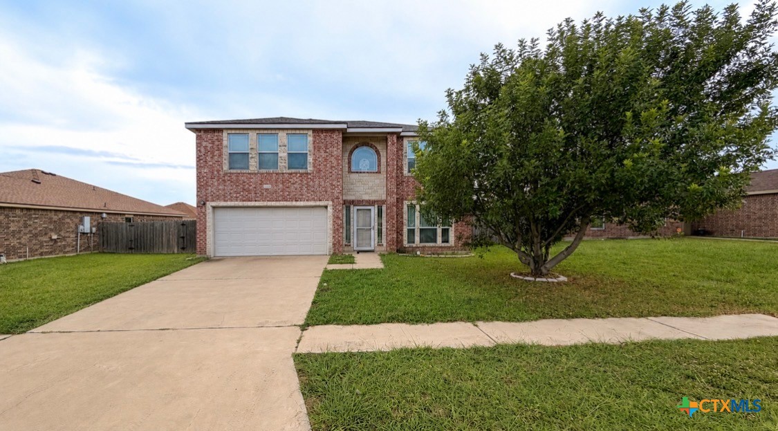 3202 Alamocitos Creek Drive Property Photo 1