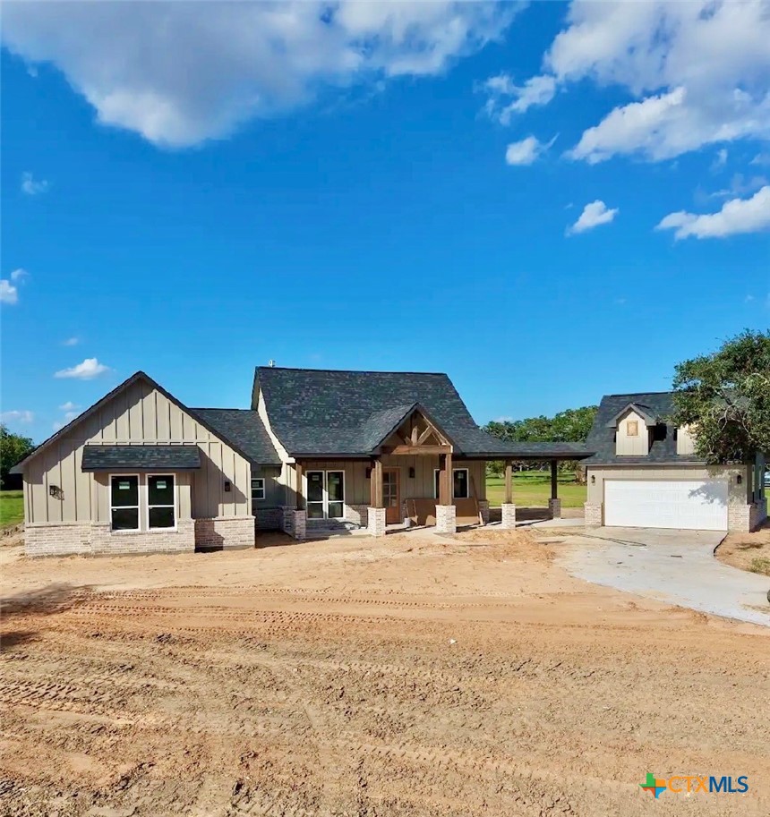 13 Center Tree Drive Property Photo 10