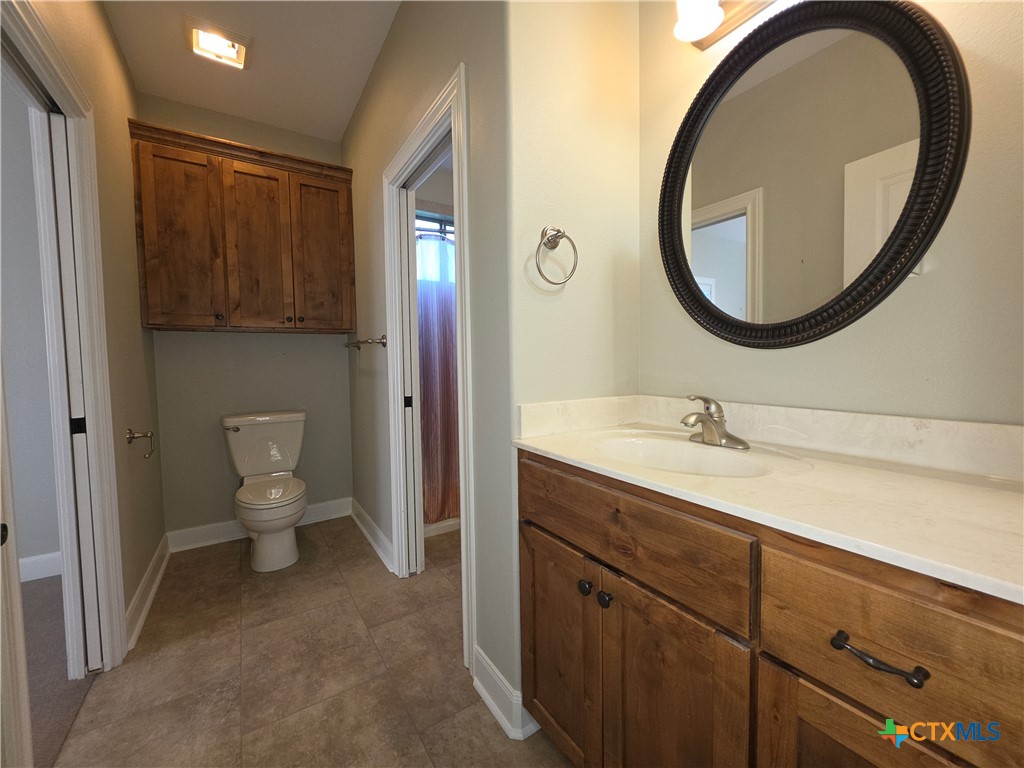 565 E Ward Street Property Photo 11