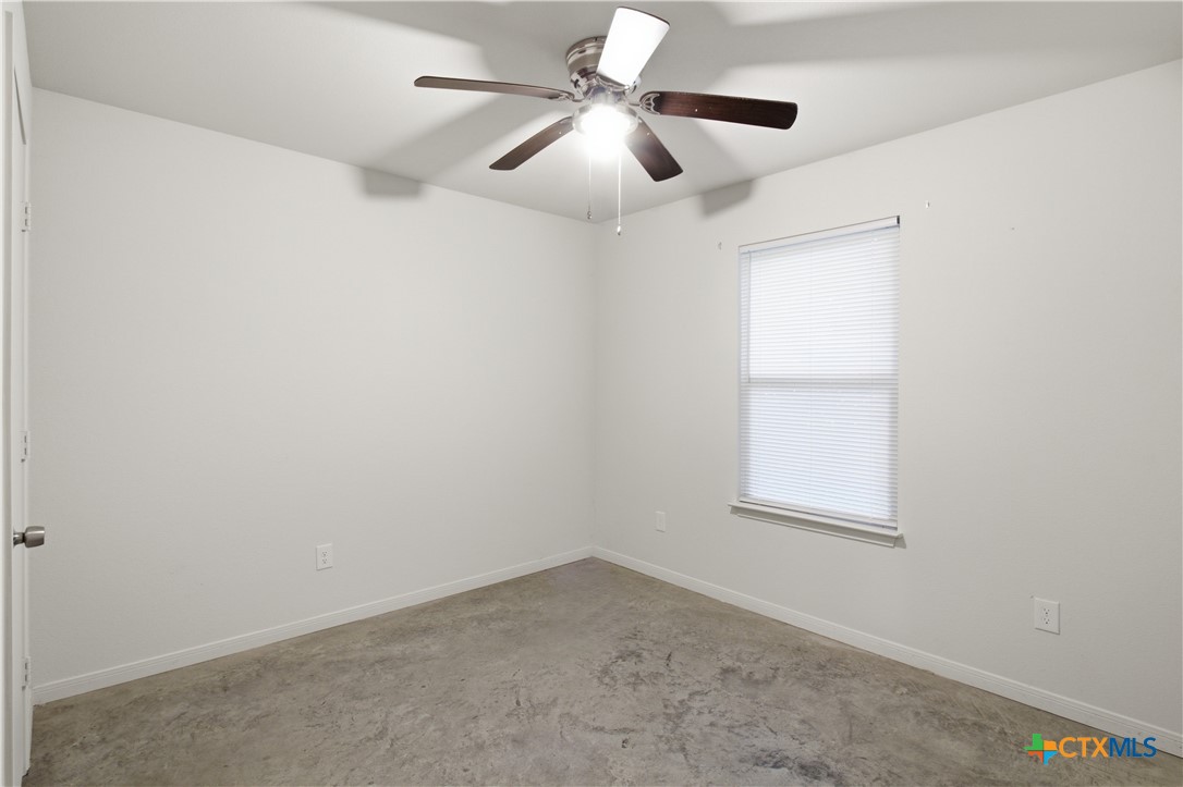 912 S 6th Street B Property Photo 10