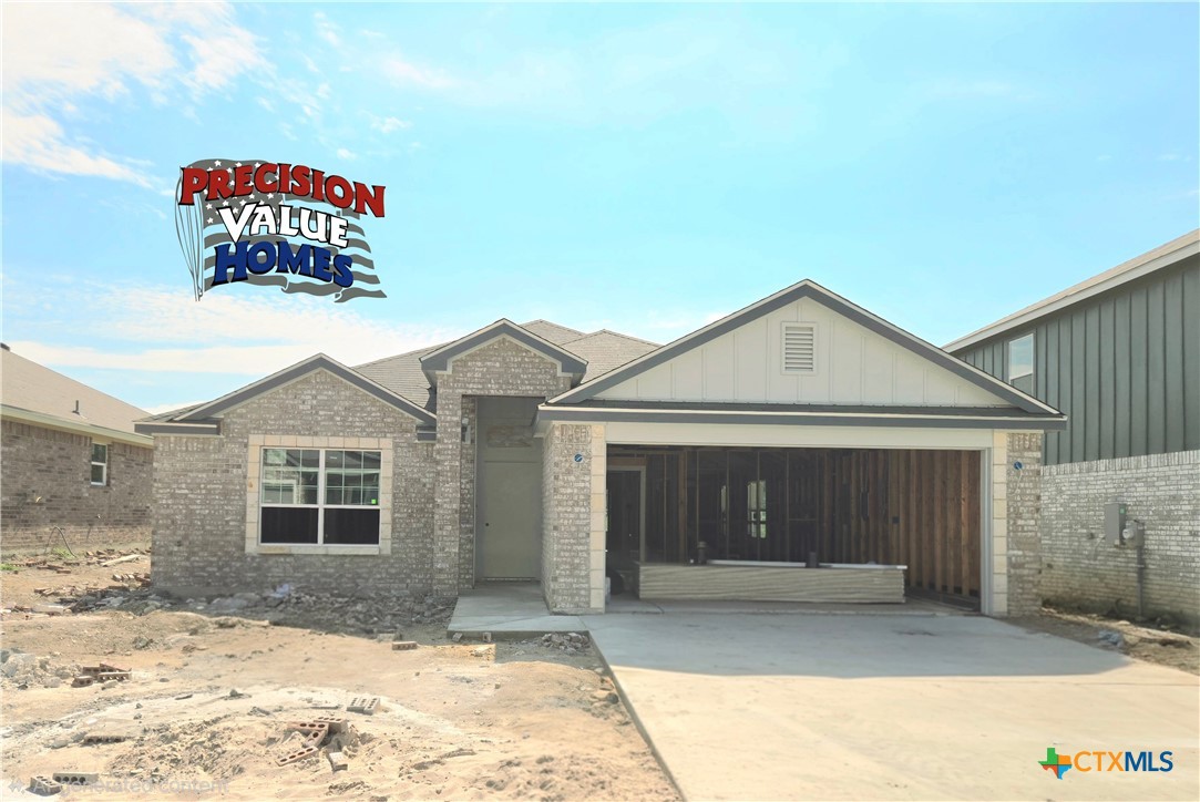 1413 Lindsey Drive Property Photo 1