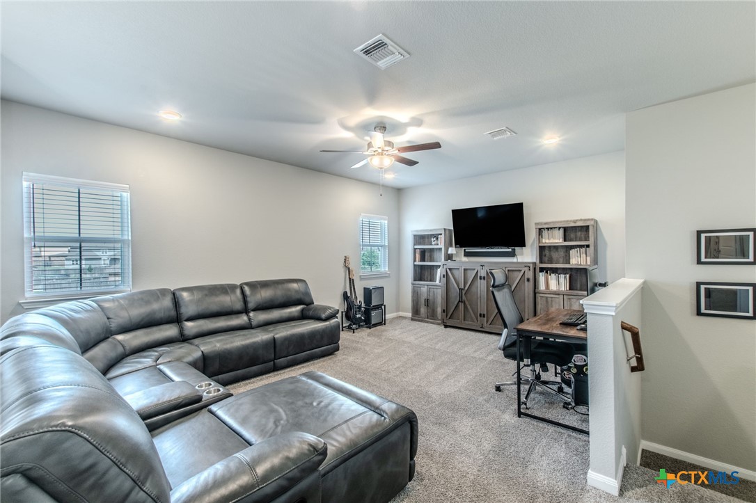 7514 Broadmoor Cove Property Photo 18