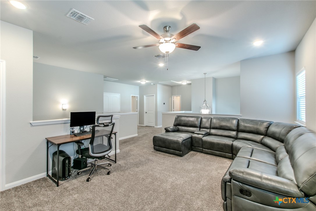 7514 Broadmoor Cove Property Photo 19