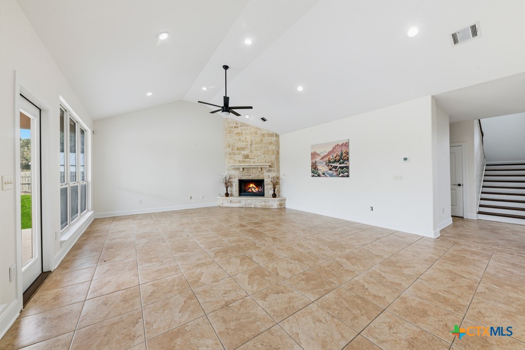 200 Texas Country Drive Property Photo 8