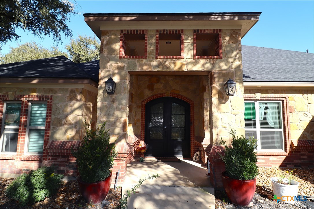 403 Roca Trail Property Photo 1