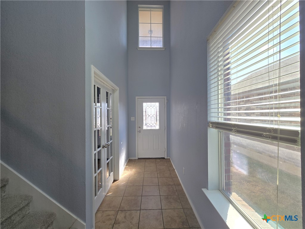9613 Adeel Drive Property Photo 4