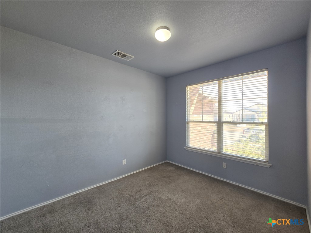 9613 Adeel Drive Property Photo 16