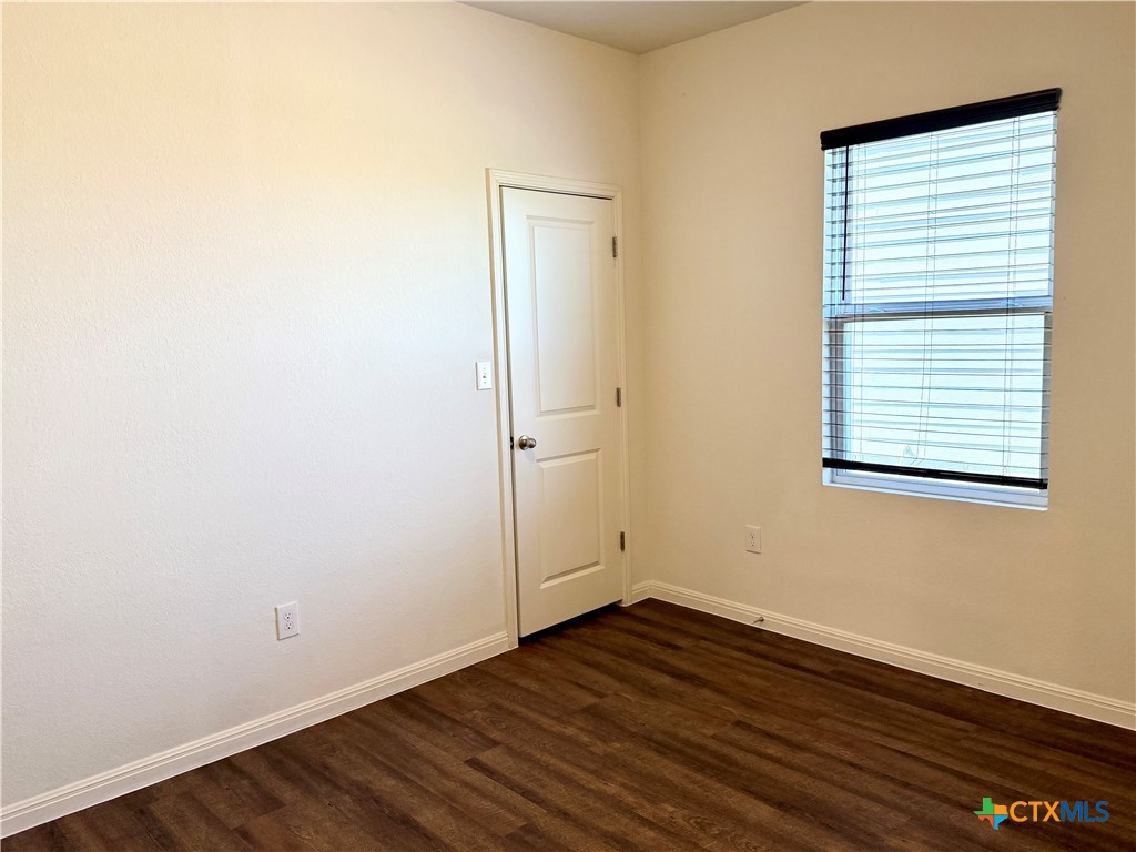 360 Bell Rings Drive Property Photo 8
