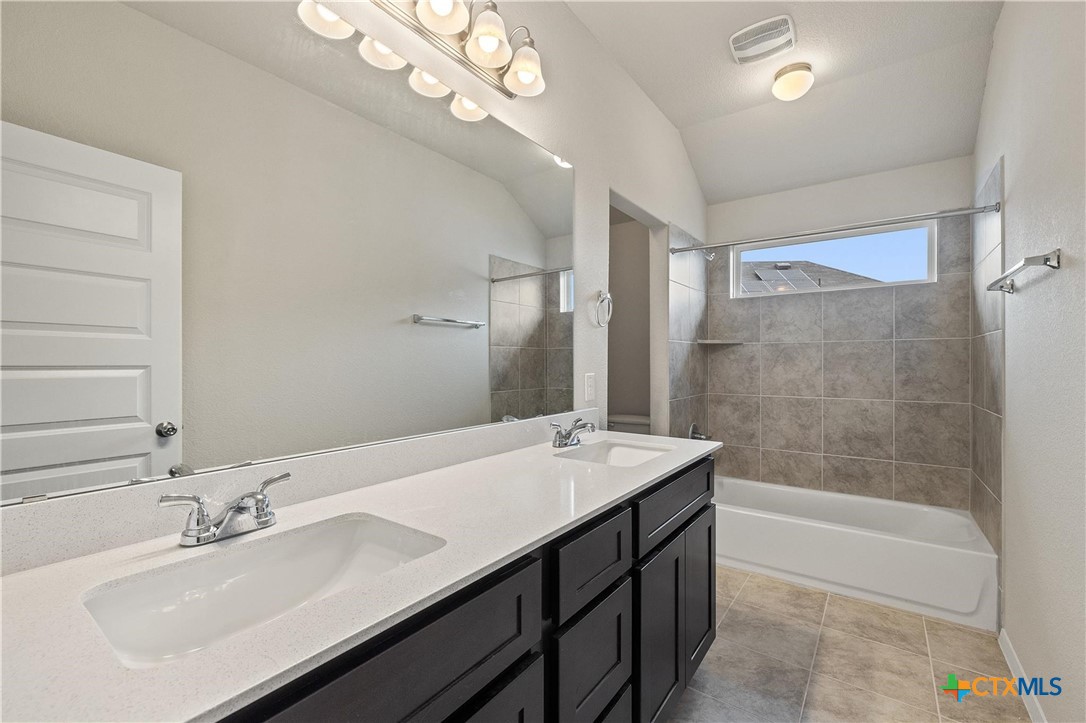408 Black Opal Drive Property Photo 11