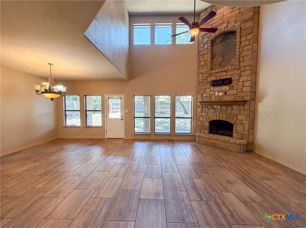 1305 Rocky Ridge Trail Property Photo 3