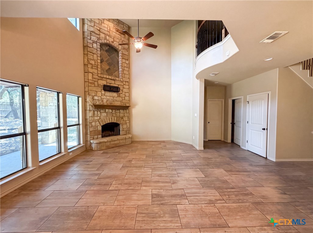 1305 Rocky Ridge Trail Property Photo 7