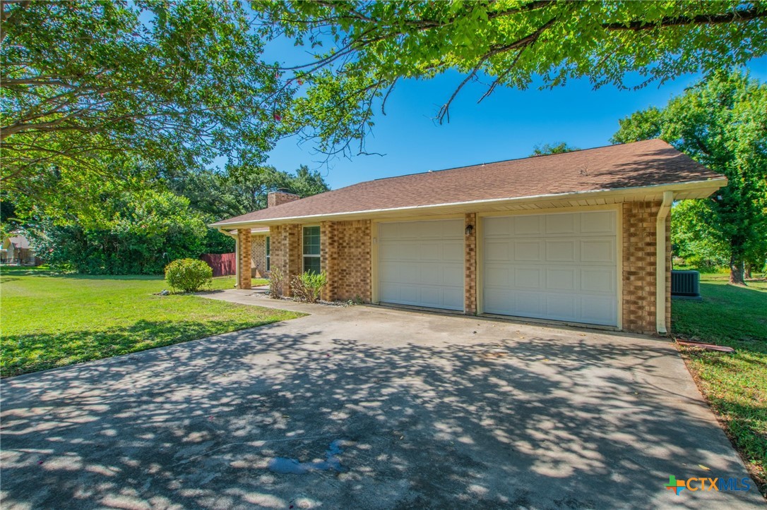 7273 Woodlake Circle Property Photo 28
