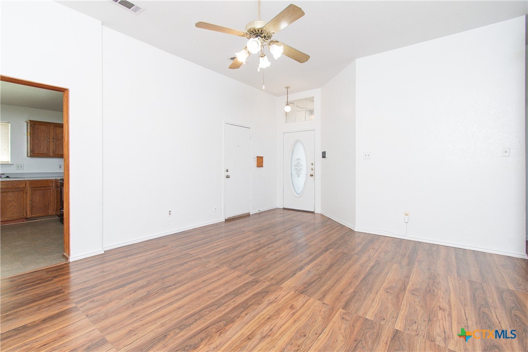 2406 Cactus Drive Property Photo 4
