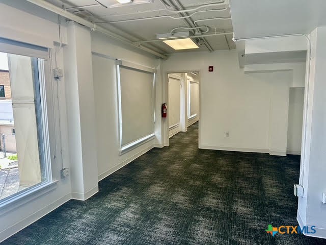 217 S River Street 200 Property Photo 11