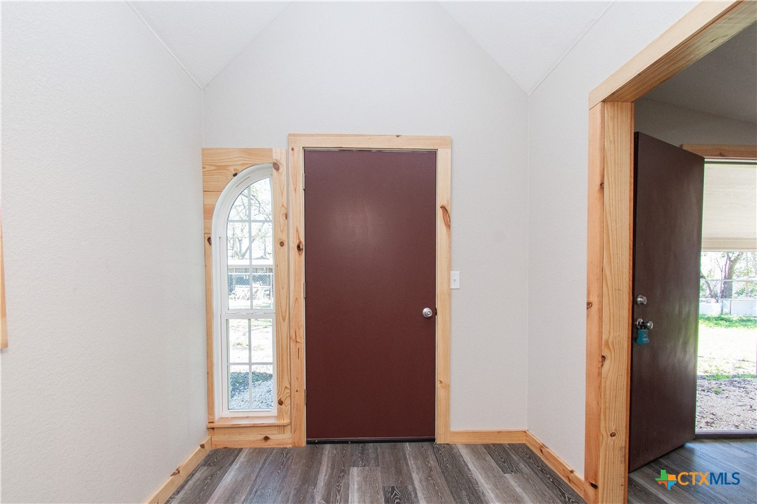 3 E Avenue Avenue Property Photo 16