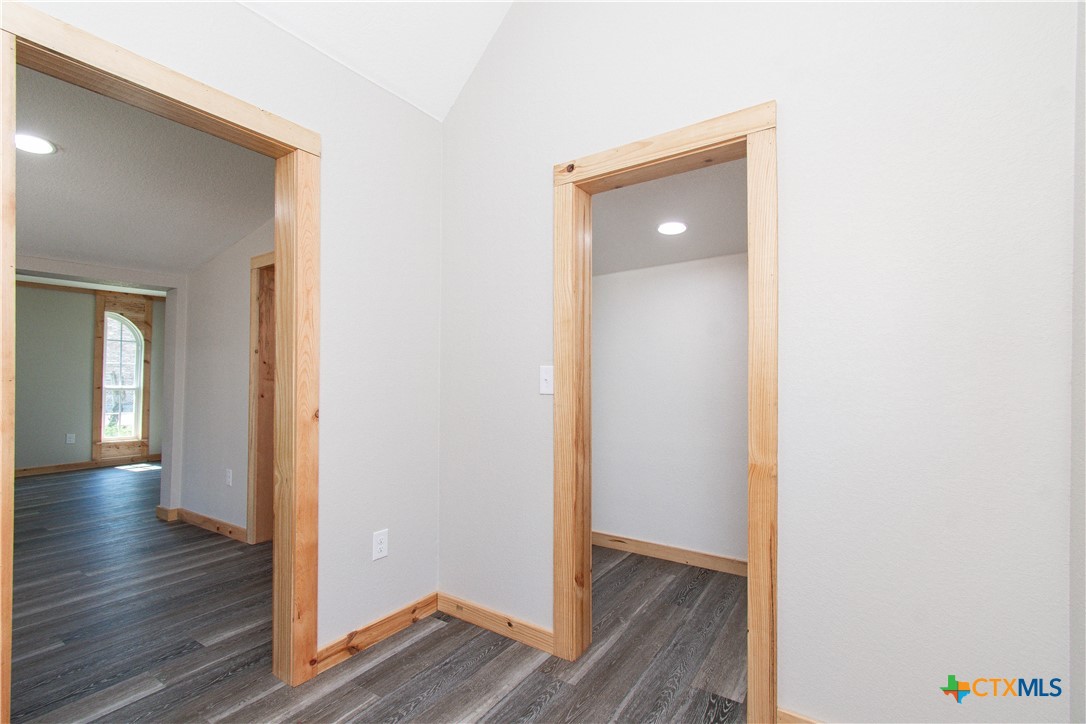 3 E Avenue Avenue Property Photo 18