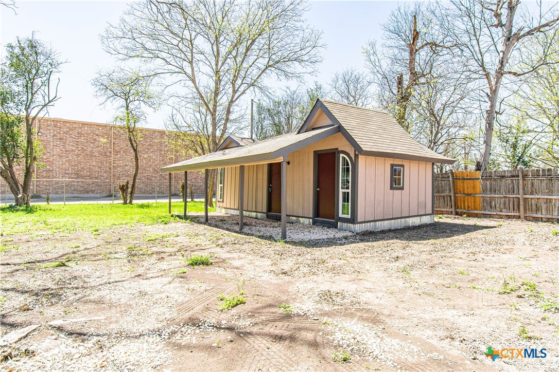 3 E Avenue Avenue Property Photo 19
