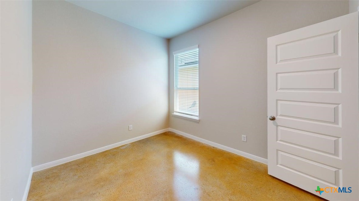 2906 Quail Ridge Lane B Property Photo 11