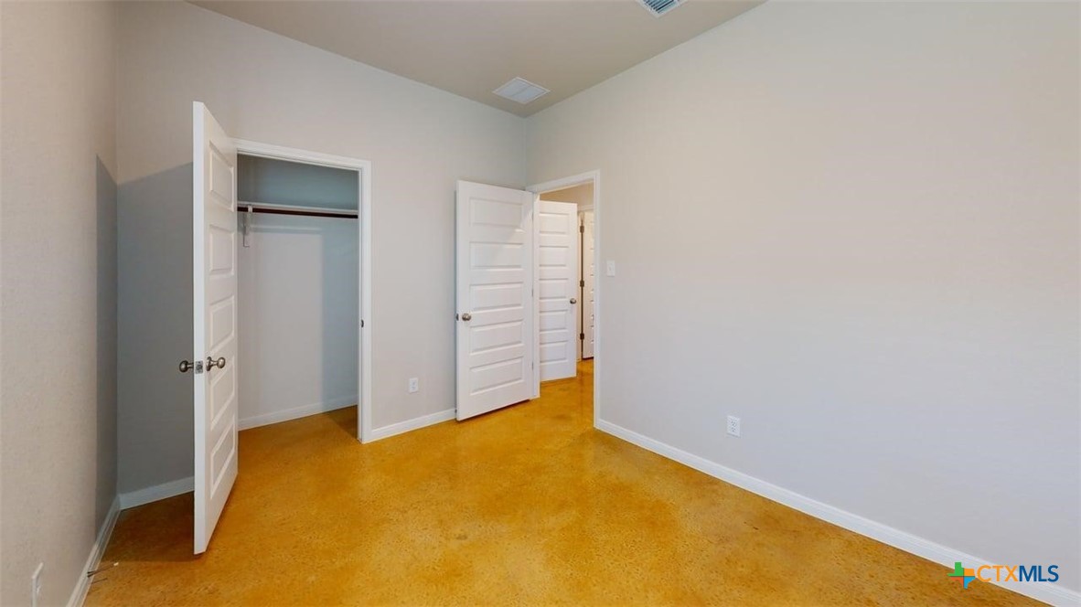 2906 Quail Ridge Lane B Property Photo 13