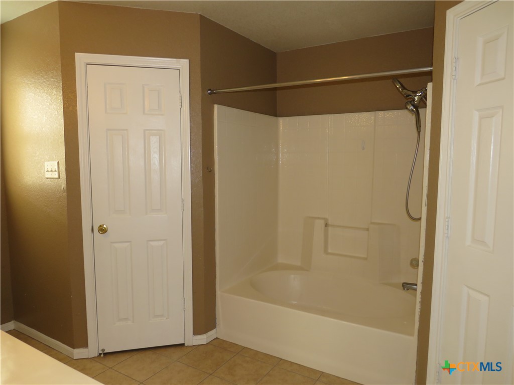 4603 Teluride Drive Property Photo 8