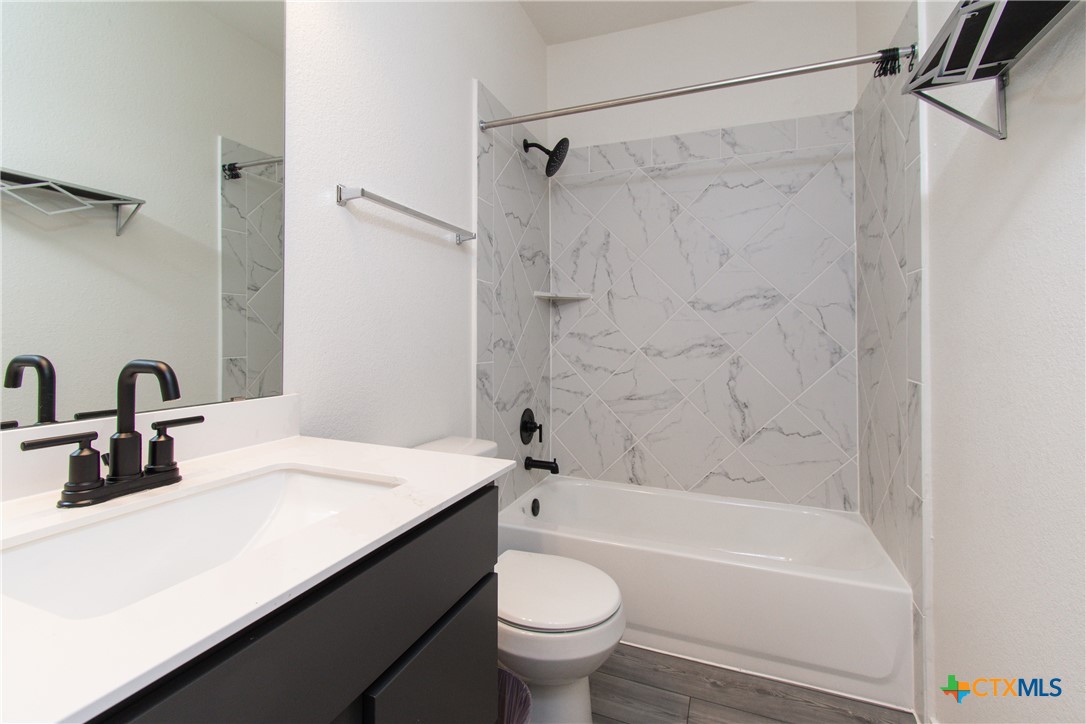12500 Karasu Drive Property Photo 5