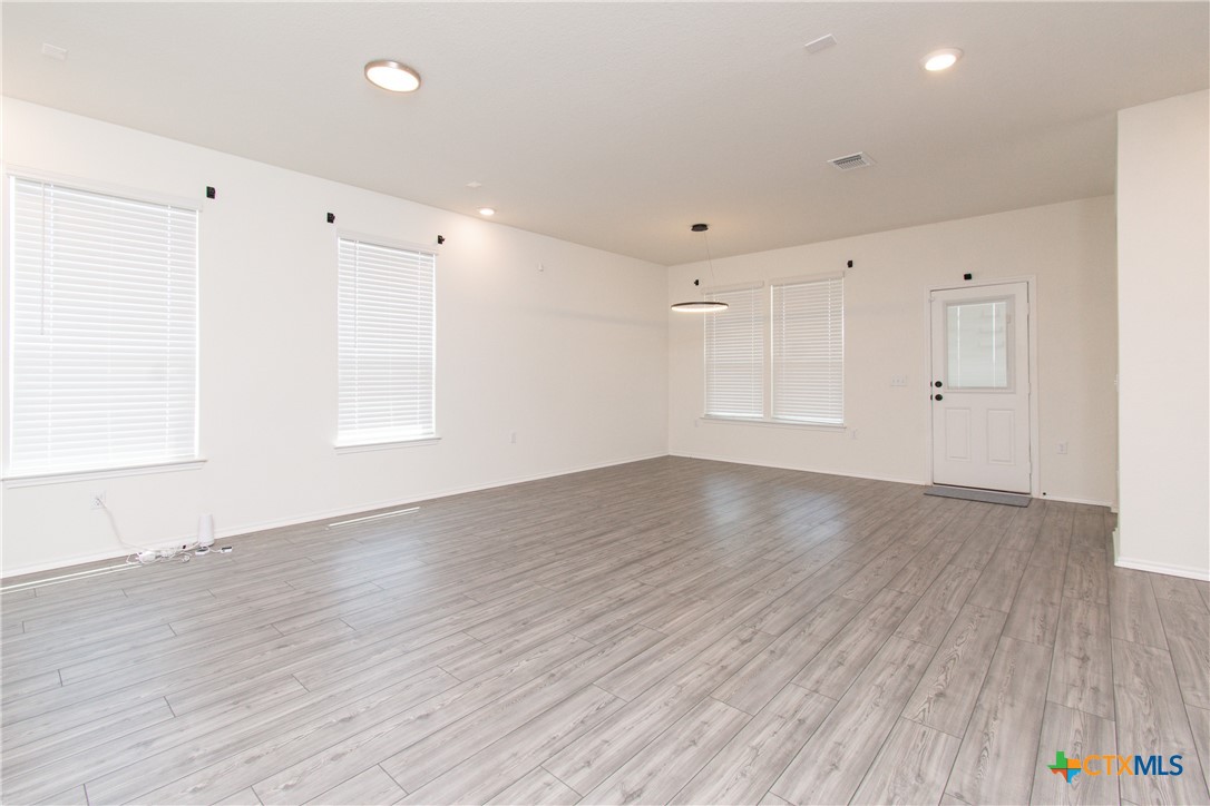 12500 Karasu Drive Property Photo 9