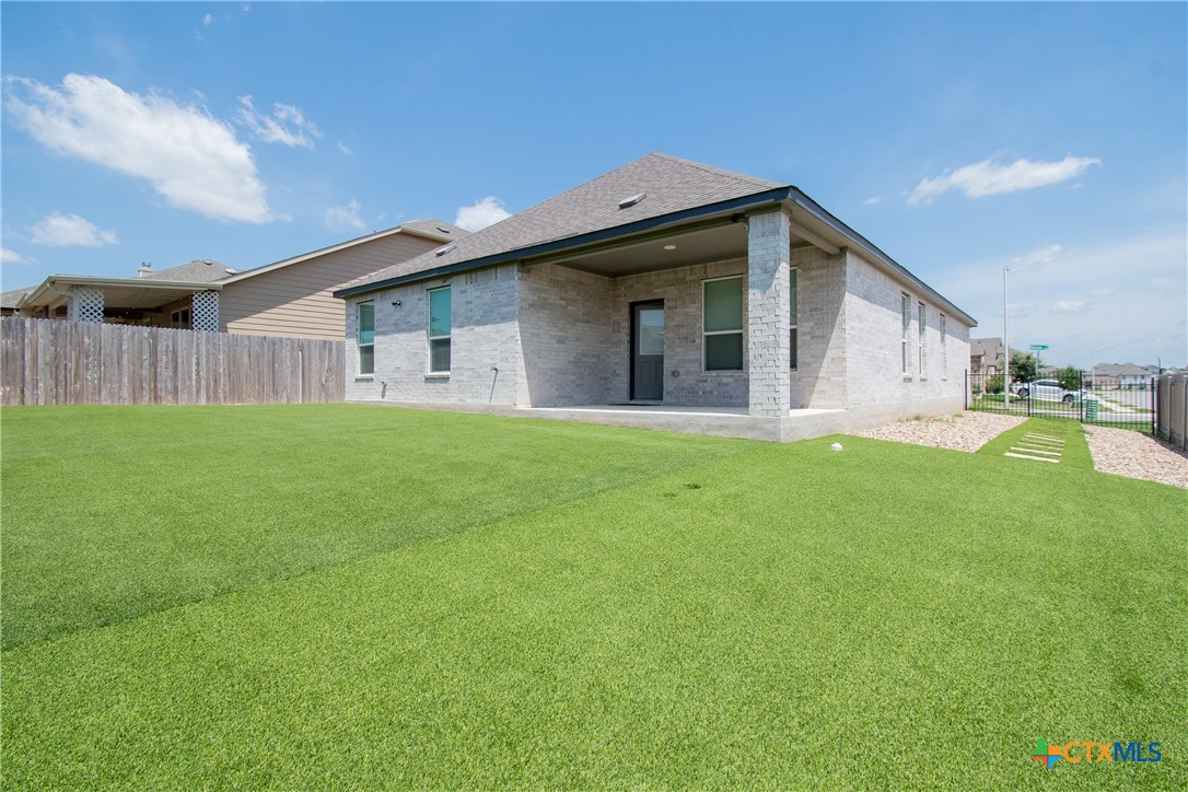 12500 Karasu Drive Property Photo 21