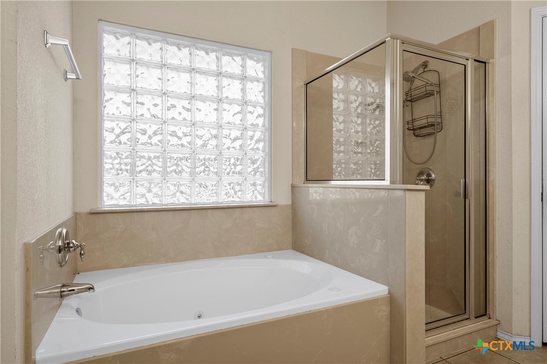 570 Crossland Drive Property Photo 26
