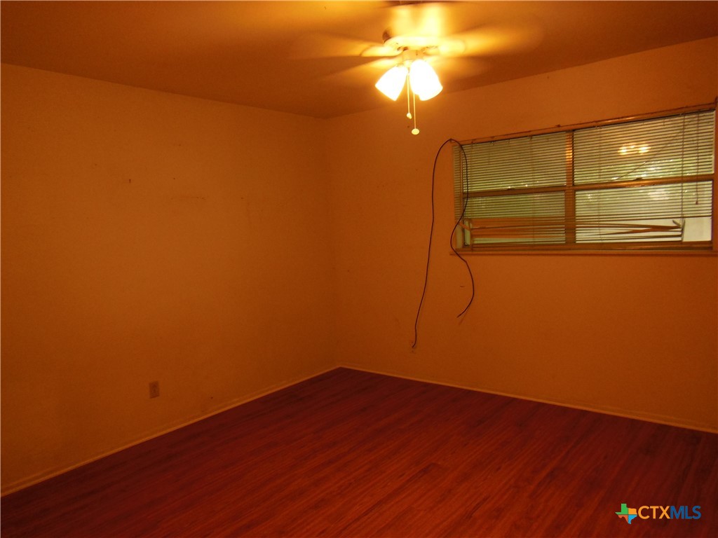 505 Buttercup 507 Property Photo 8