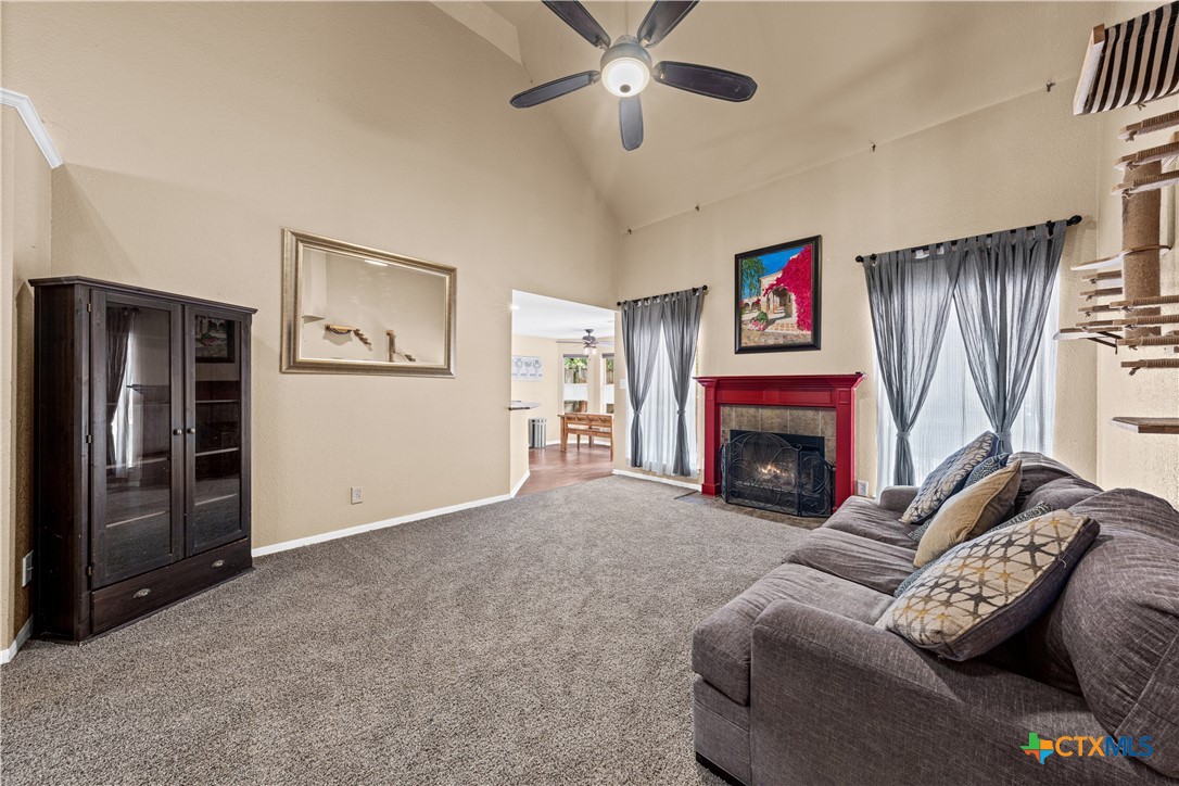 413 Hallmark Circle Property Photo 12