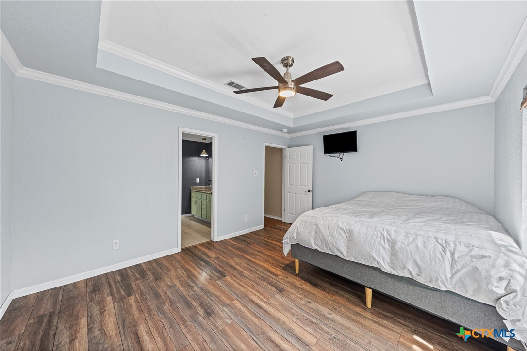 413 Hallmark Circle Property Photo 15