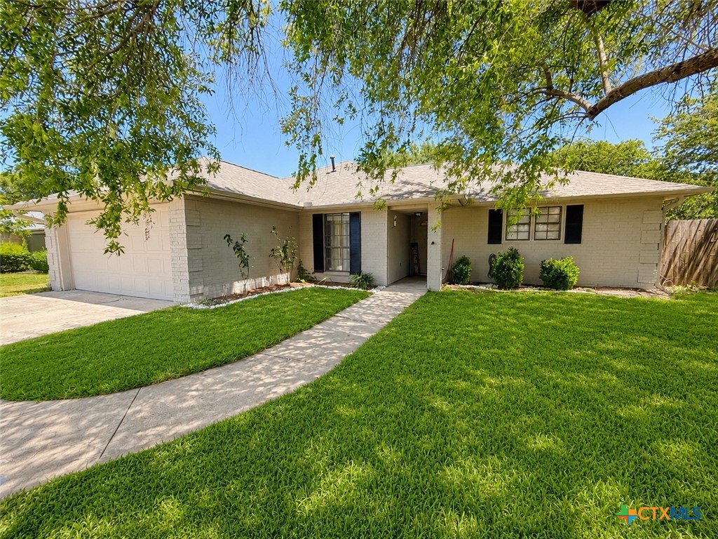 3310 Forest Hill Drive Property Photo 1