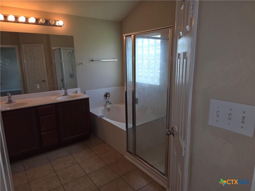 10025 Birch Tree Drive Property Photo 10