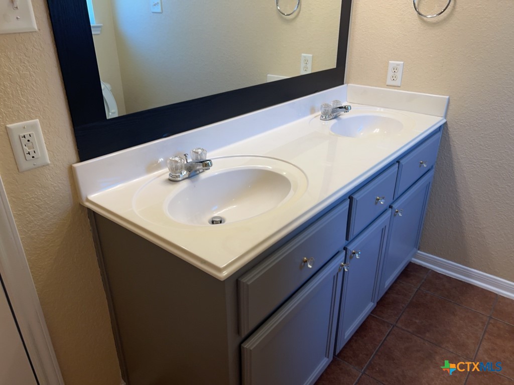 2509 Lavender Lane Property Photo 5