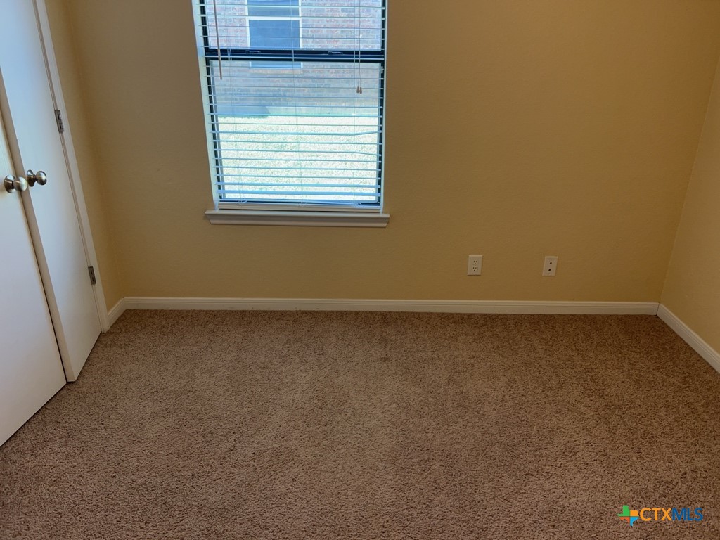 2509 Lavender Lane Property Photo 6