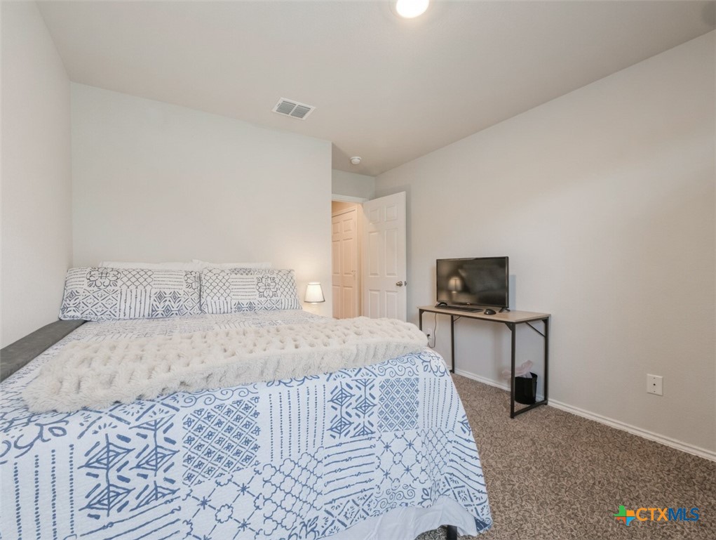7108 N Guadalupe Road Property Photo 14