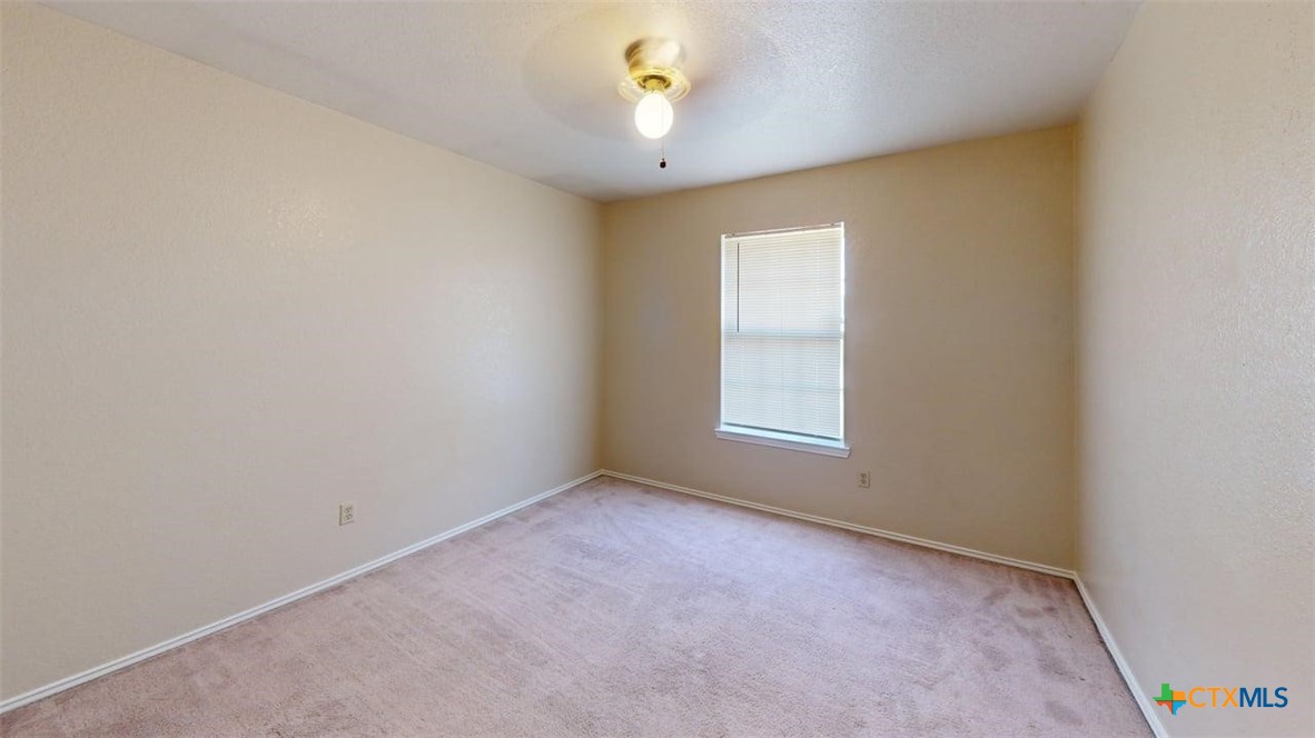 4405 Hondo Drive Property Photo 5