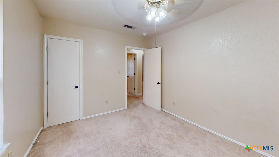 4405 Hondo Drive Property Photo 11