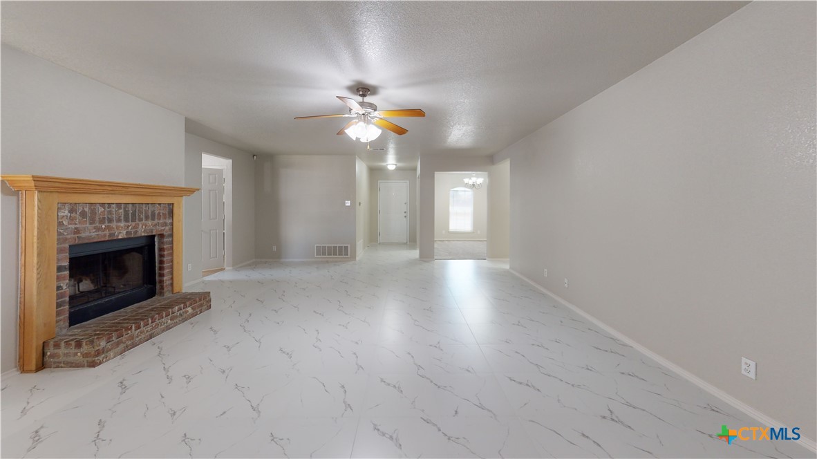 3909 Bolivar Drive Property Photo 4