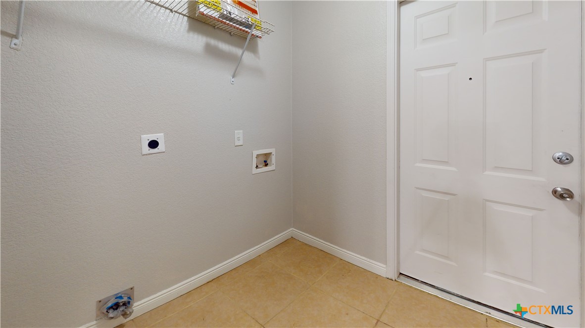 3909 Bolivar Drive Property Photo 8