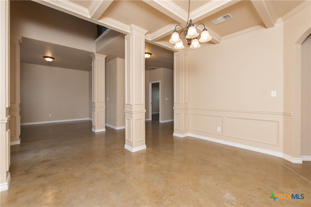 103 W Libra Drive Property Photo 6