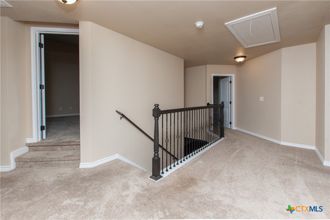 103 W Libra Drive Property Photo 11