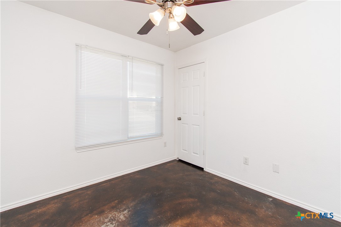 223 N Mary Jo Drive B Property Photo 7