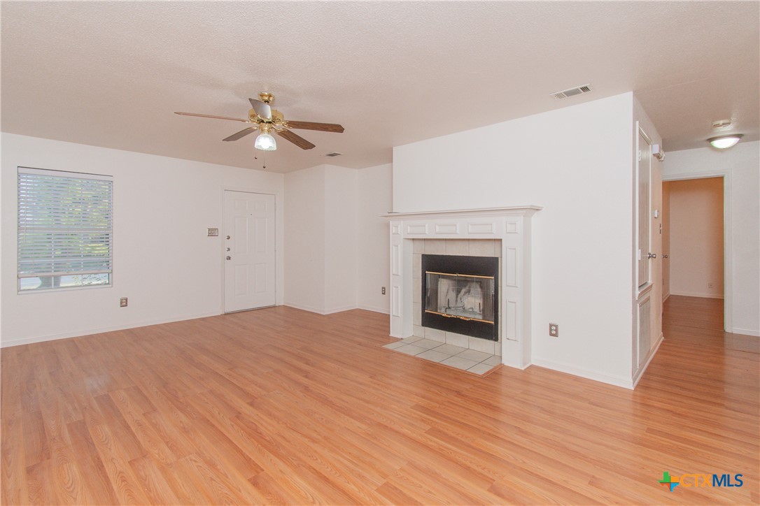 2907 Lantana Property Photo 4