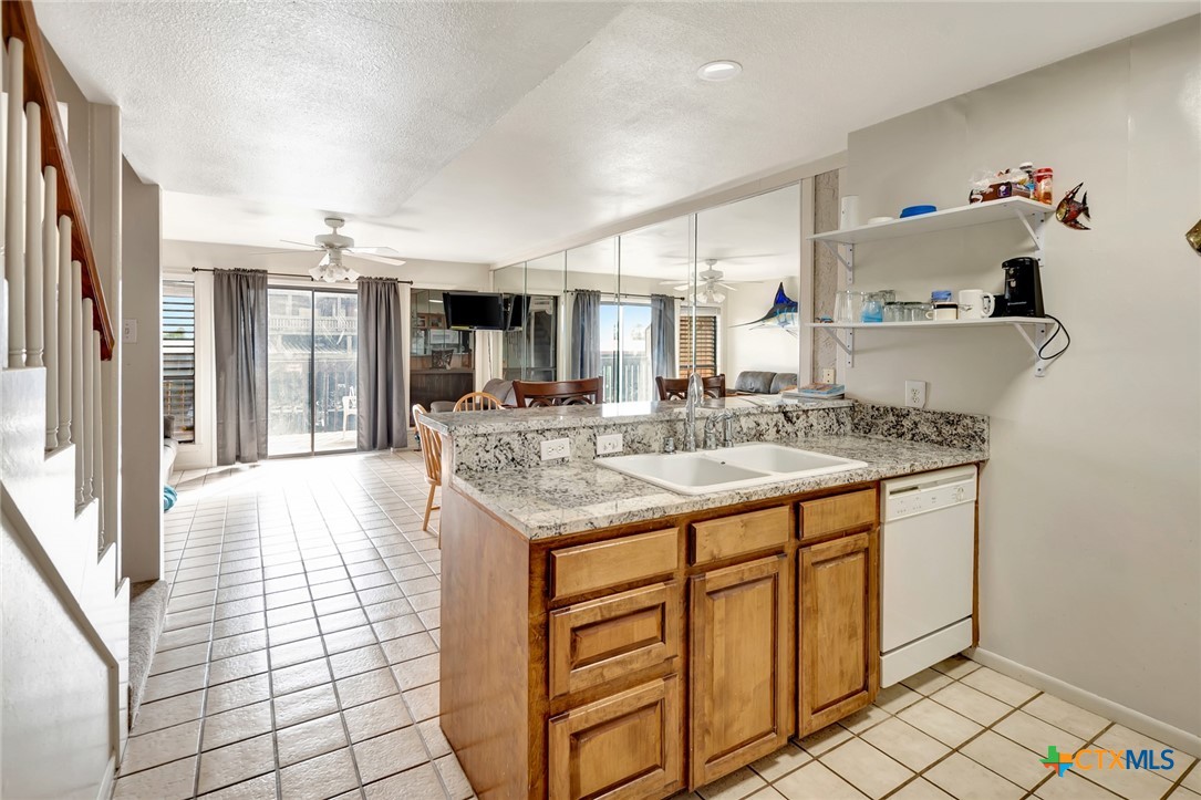 458 15th Street Cove 4 Property Photo 4