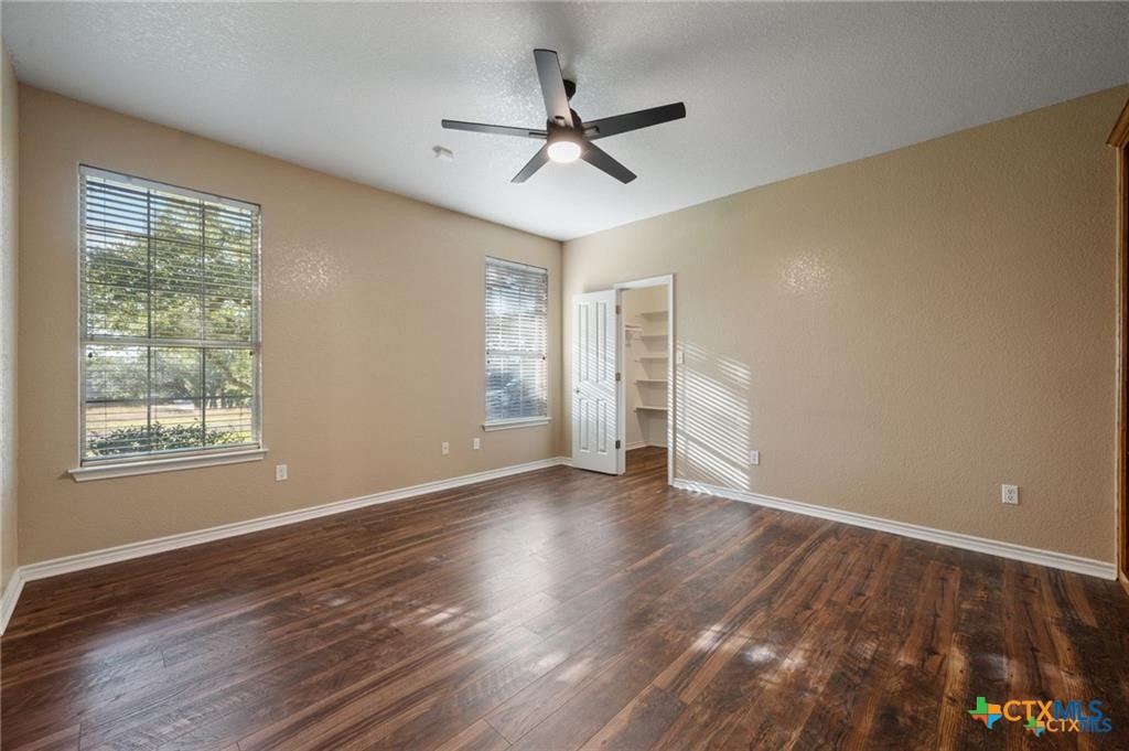 686 Benchmark Trail Property Photo 25