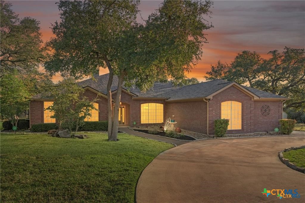 686 Benchmark Trail Property Photo 35